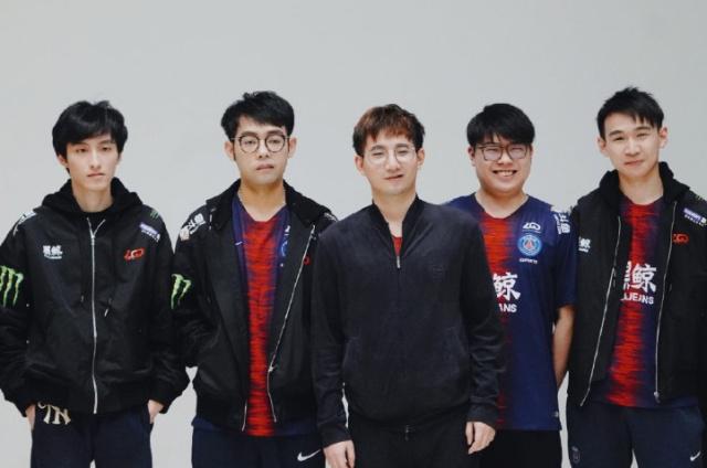 使他成为意 使他成为意