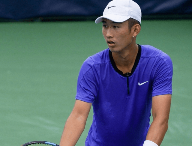 联赛中锋线 联赛中锋线